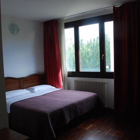 Beverara B&B Bolonia Habitación foto