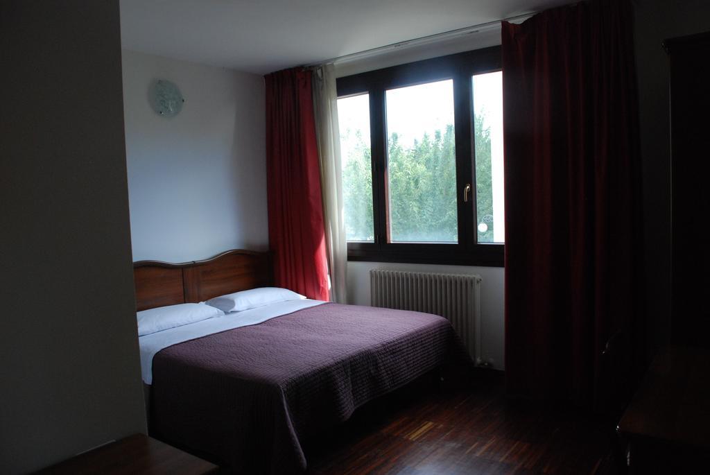 Beverara B&B Bolonia Habitación foto